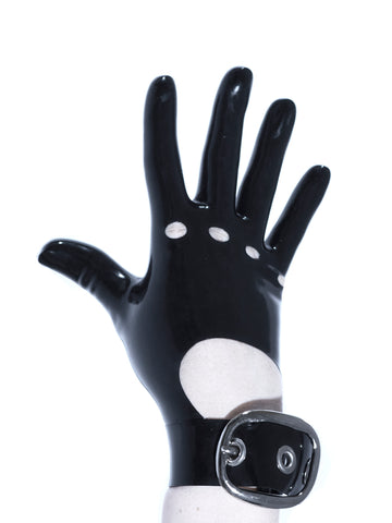 Tina Buckle Gloves